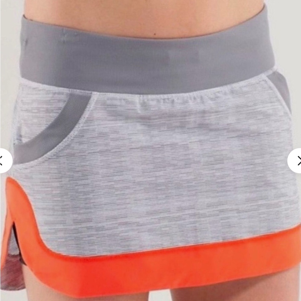 Lululemon Run For All Skirt / Skort Gray and Orange Size 4